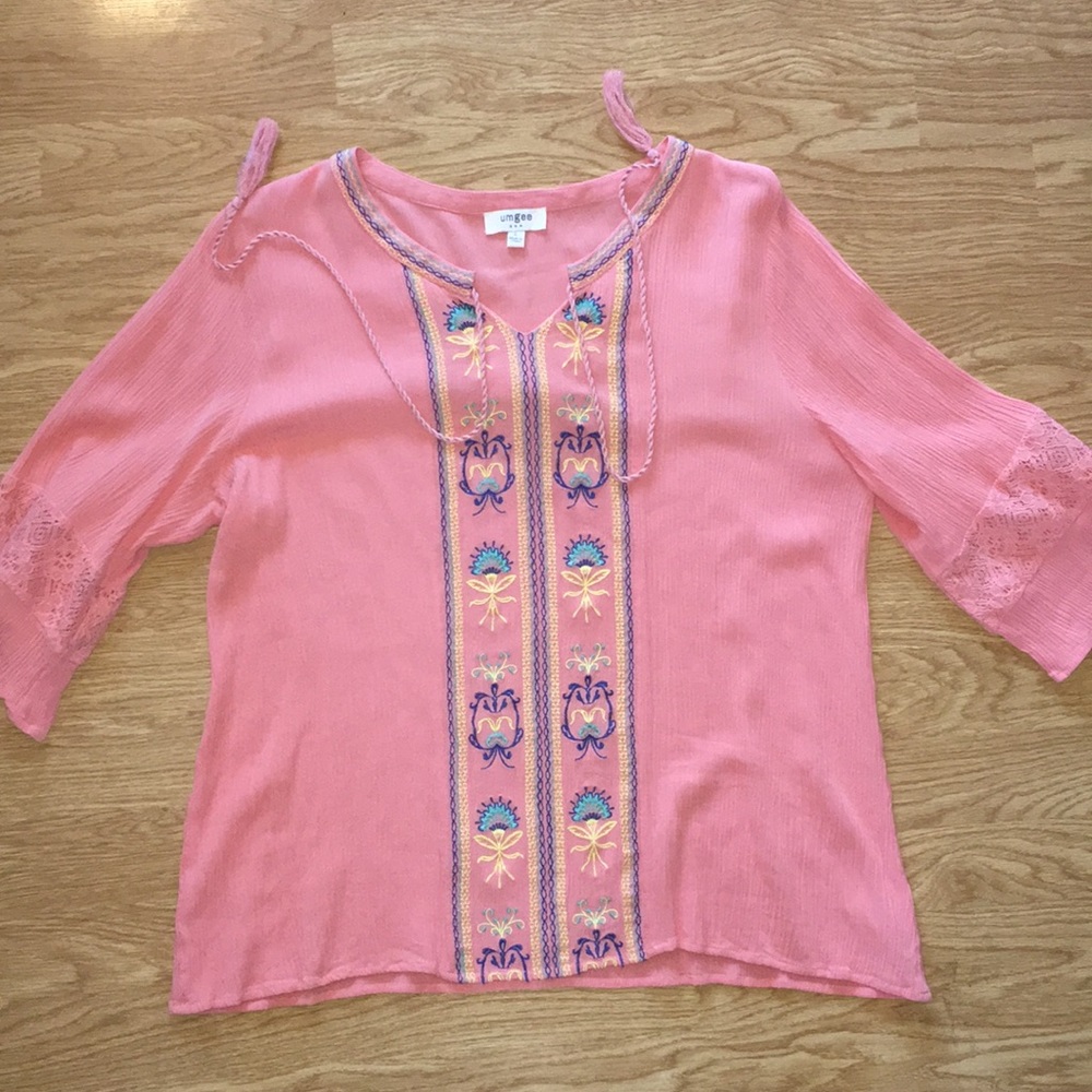 Boutique shirt sz L